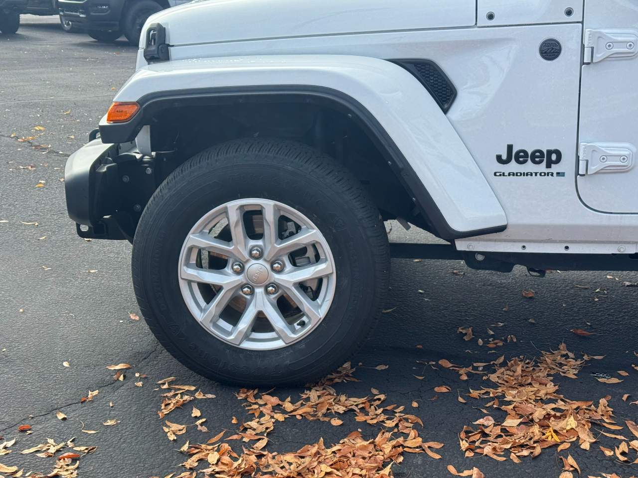 2023 Jeep Gladiator Sport S Crew Cab