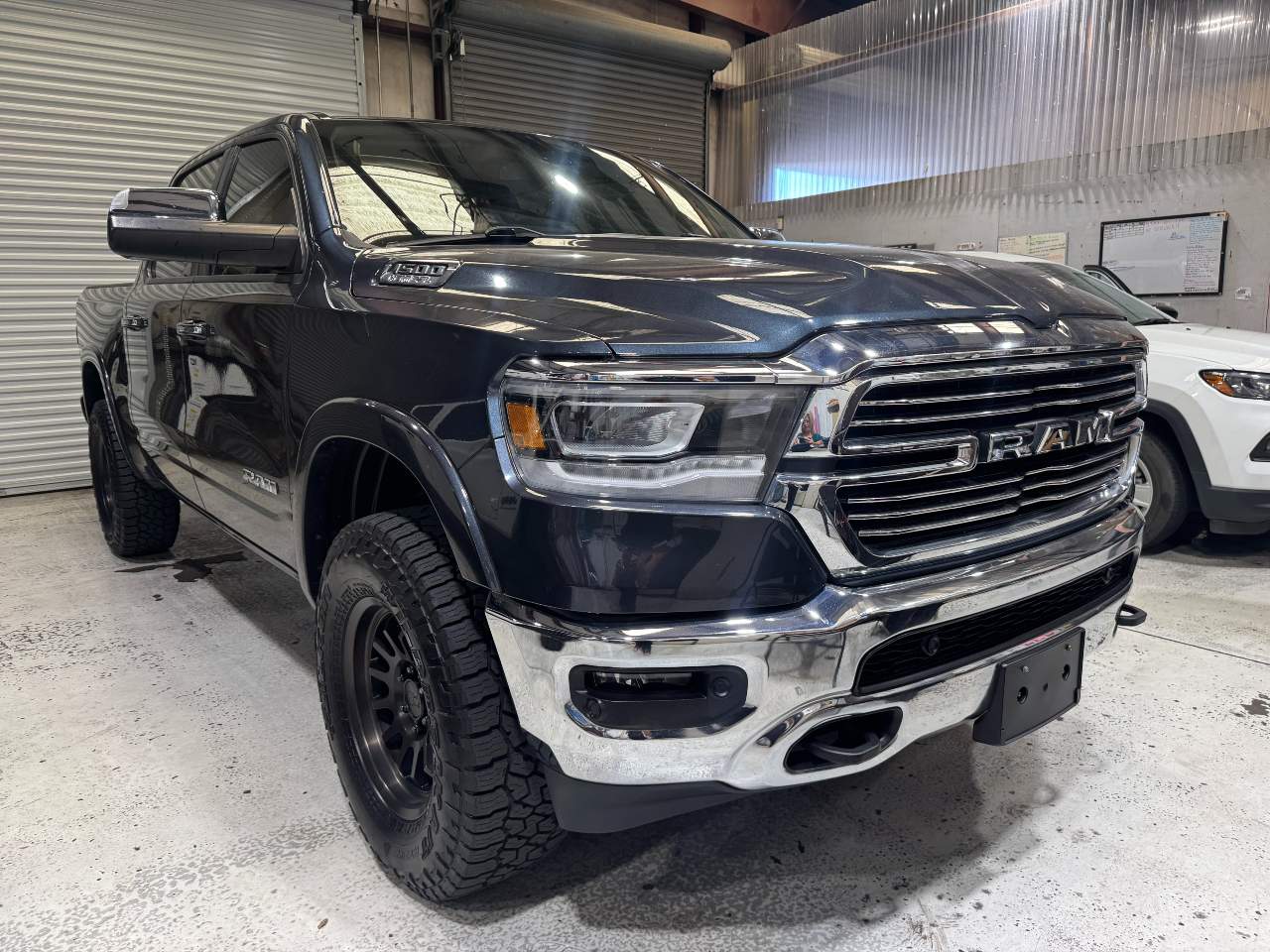 2019 Ram 1500 Laramie Crew Cab