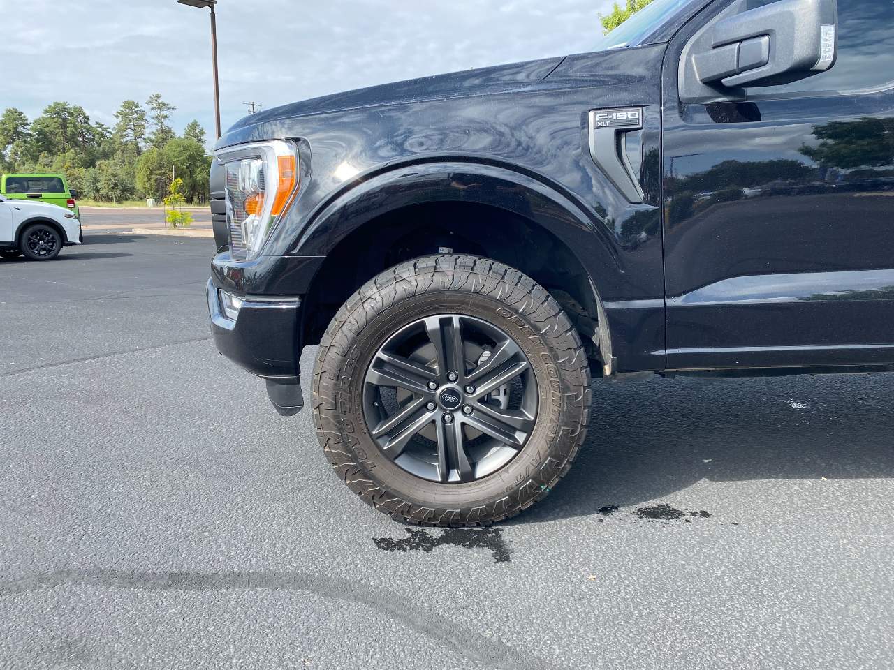 2022 Ford F-150 XL Crew Cab