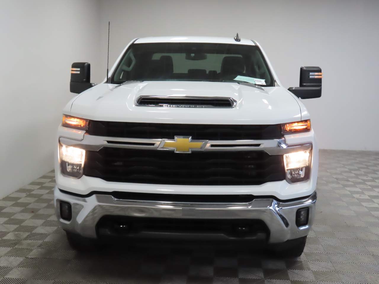2024 Chevrolet Silverado 2500HD LT Crew Cab