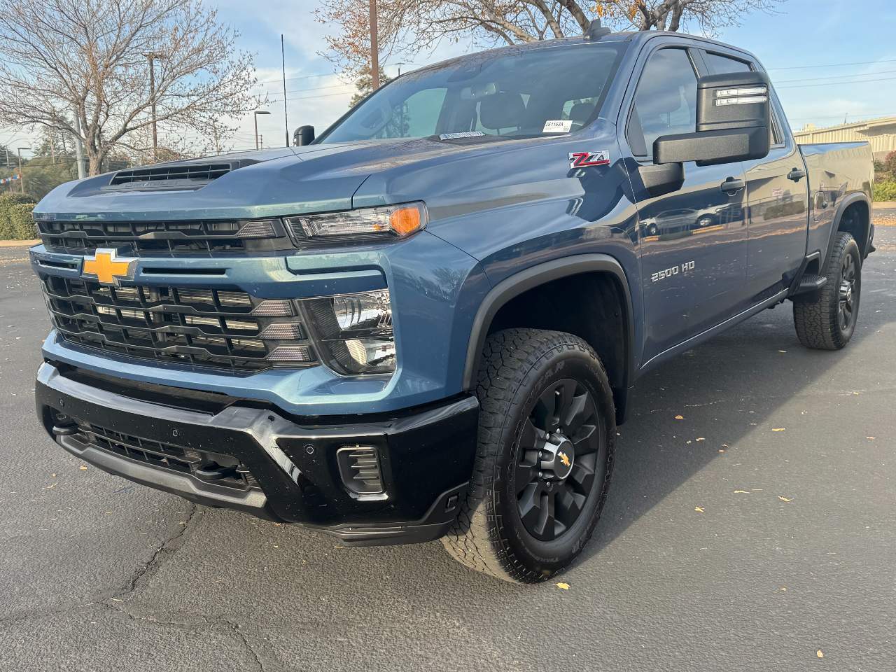 2025 Chevrolet Silverado 2500HD Custom Crew Cab 4WD