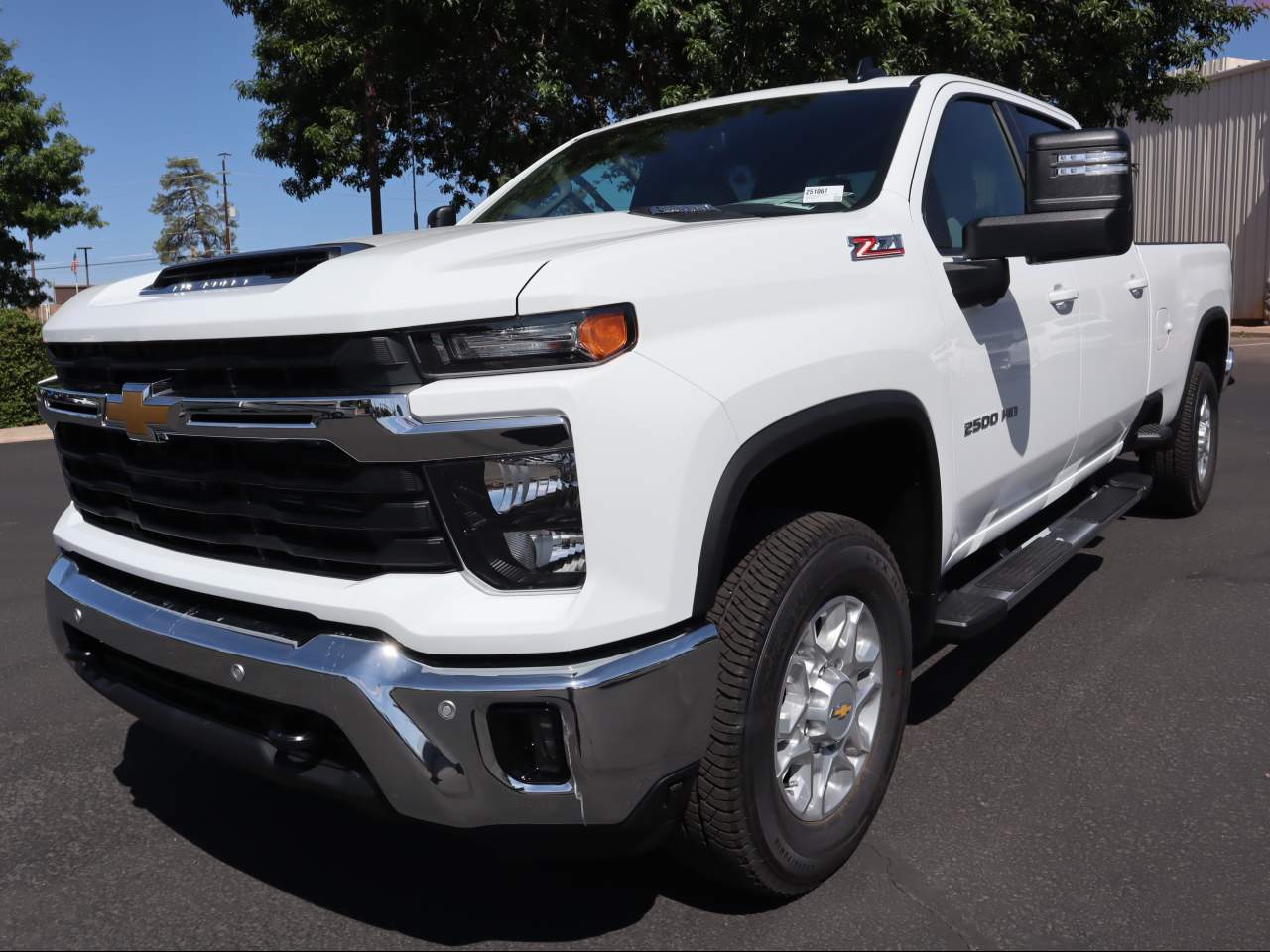 2025 Chevrolet Silverado 2500HD Crew Cab 1LT 4WD