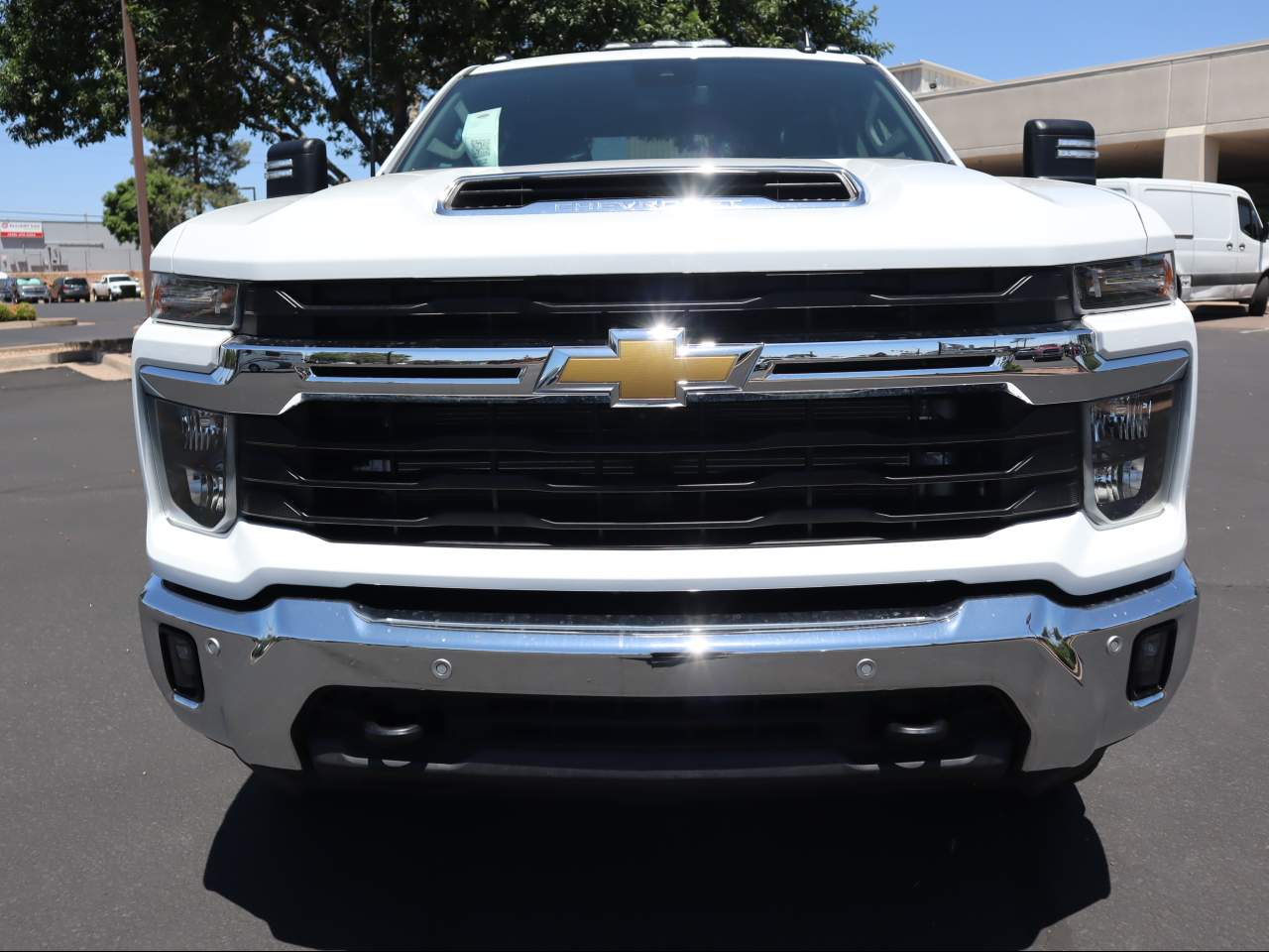 2025 Chevrolet Silverado 3500HD LT Crew Cab