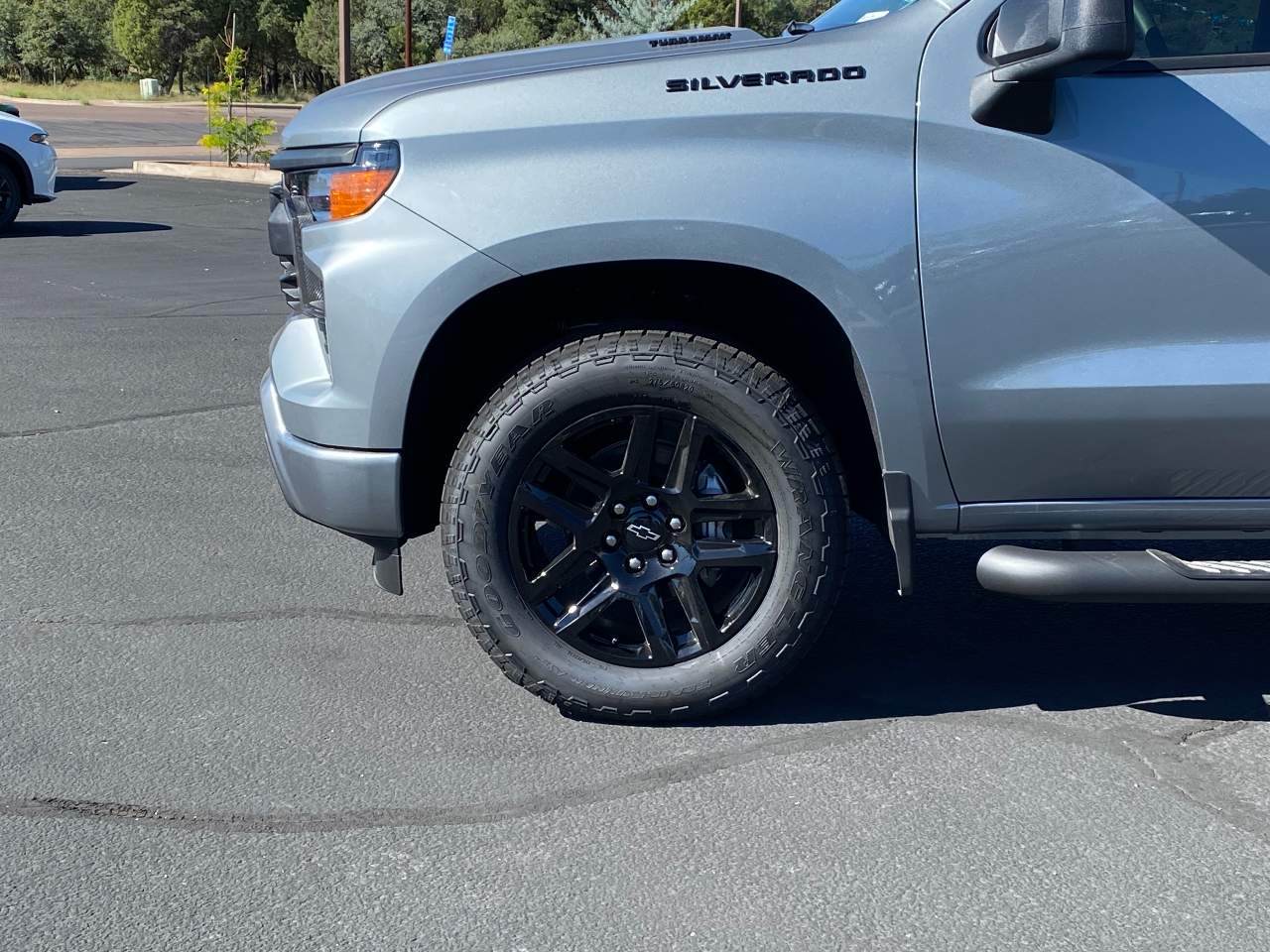 2026 Chevrolet Silverado 1500 Crew Cab Custom 4WD