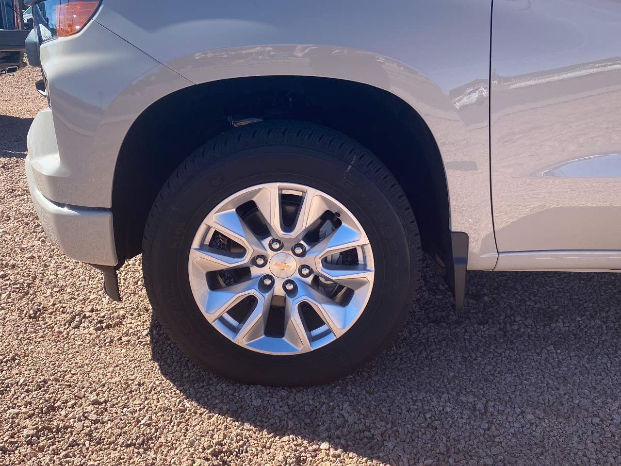 2026 Chevrolet Silverado 1500 Crew Cab Custom 4WD