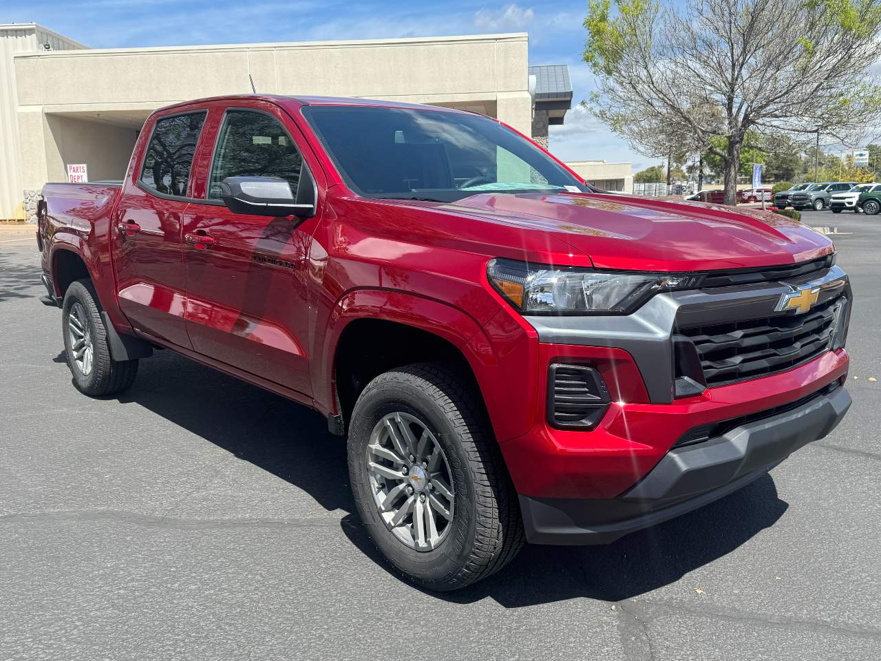 View vehicle photo 3