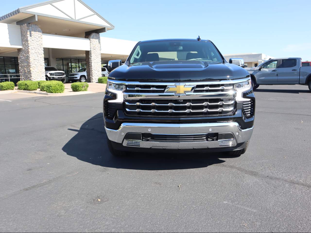 2024 Chevrolet Silverado 1500 Crew Cab LTZ 4WD