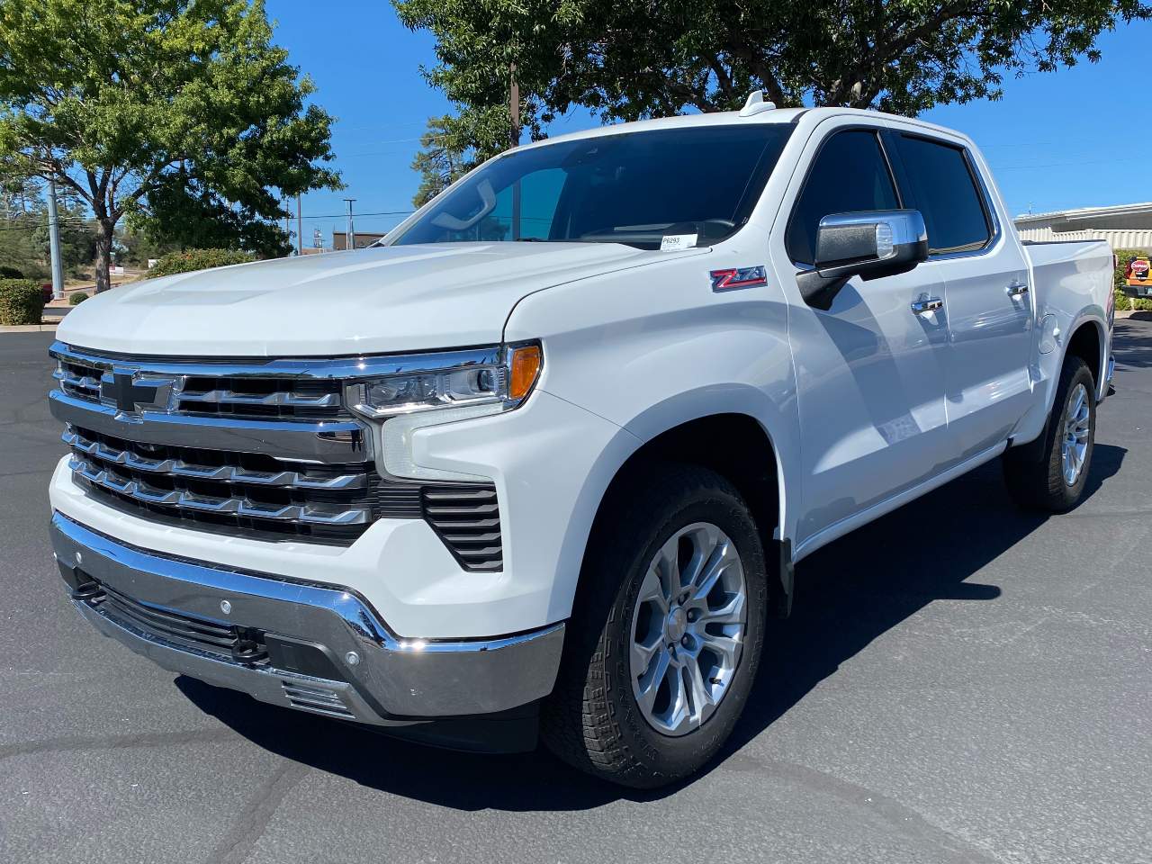 2024 Chevrolet Silverado 1500 LTZ Crew Cab