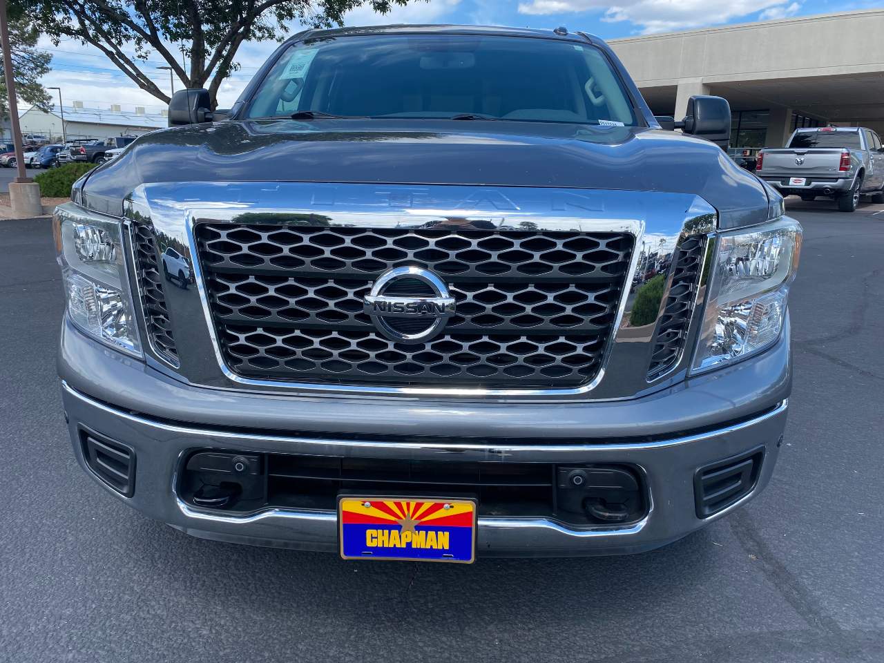 2018 Nissan Titan SV Crew Cab