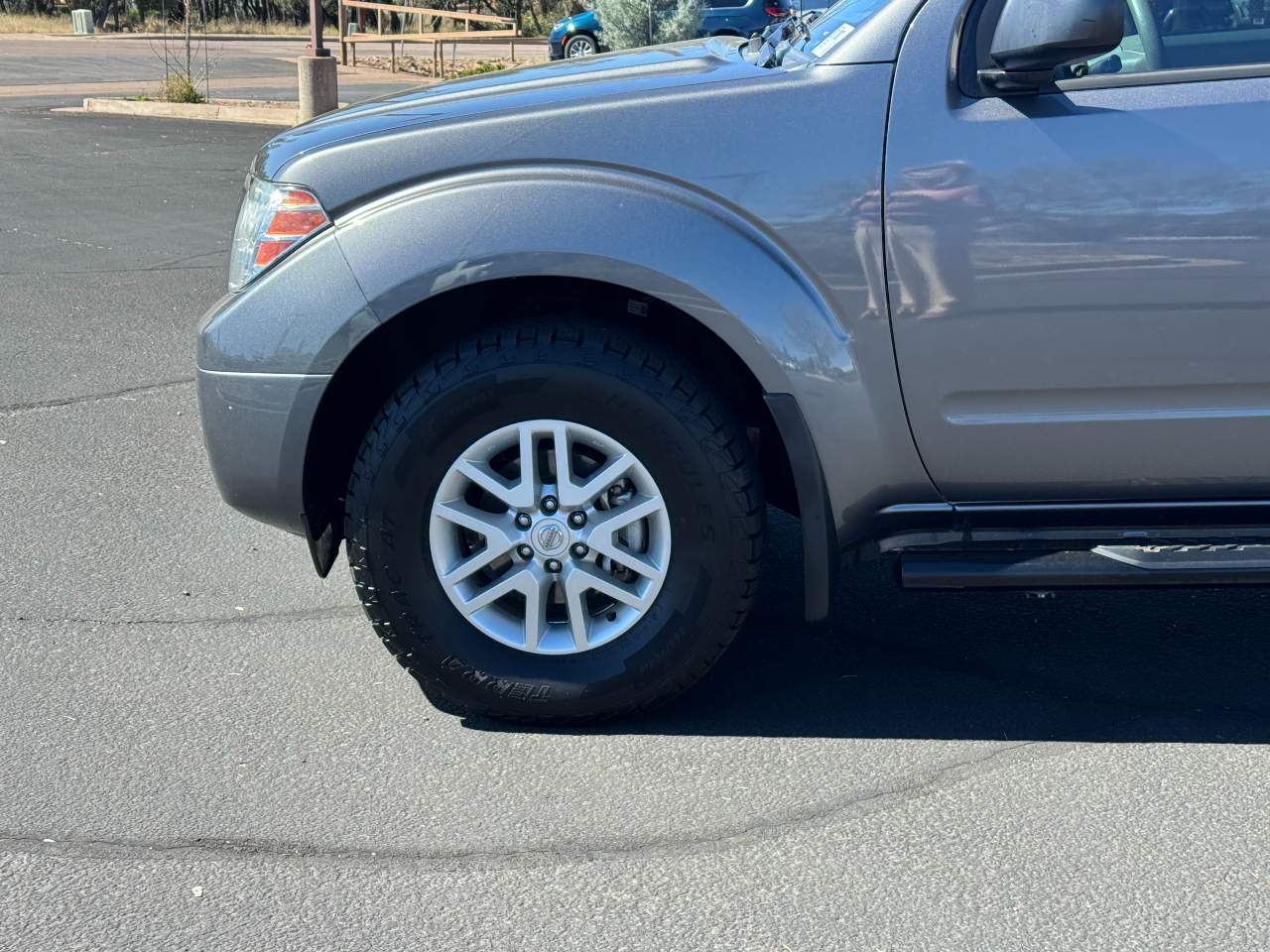 2021 Nissan Frontier SV Crew Cab