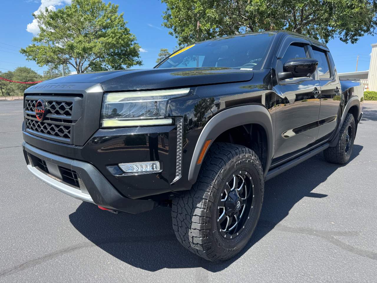2023 Nissan Frontier PRO-4X Crew Cab
