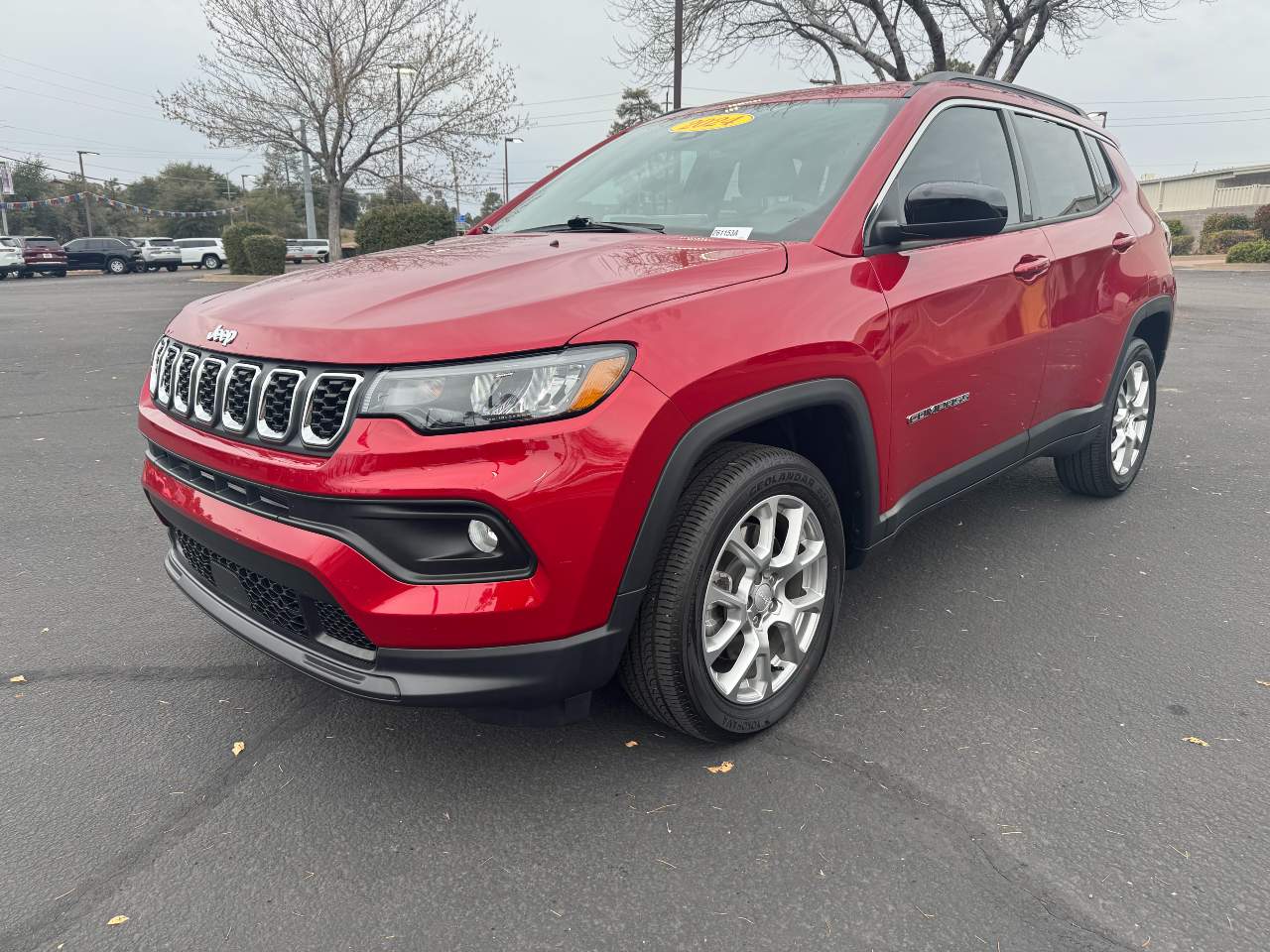 2024 Jeep Compass Latitude Lux's photo