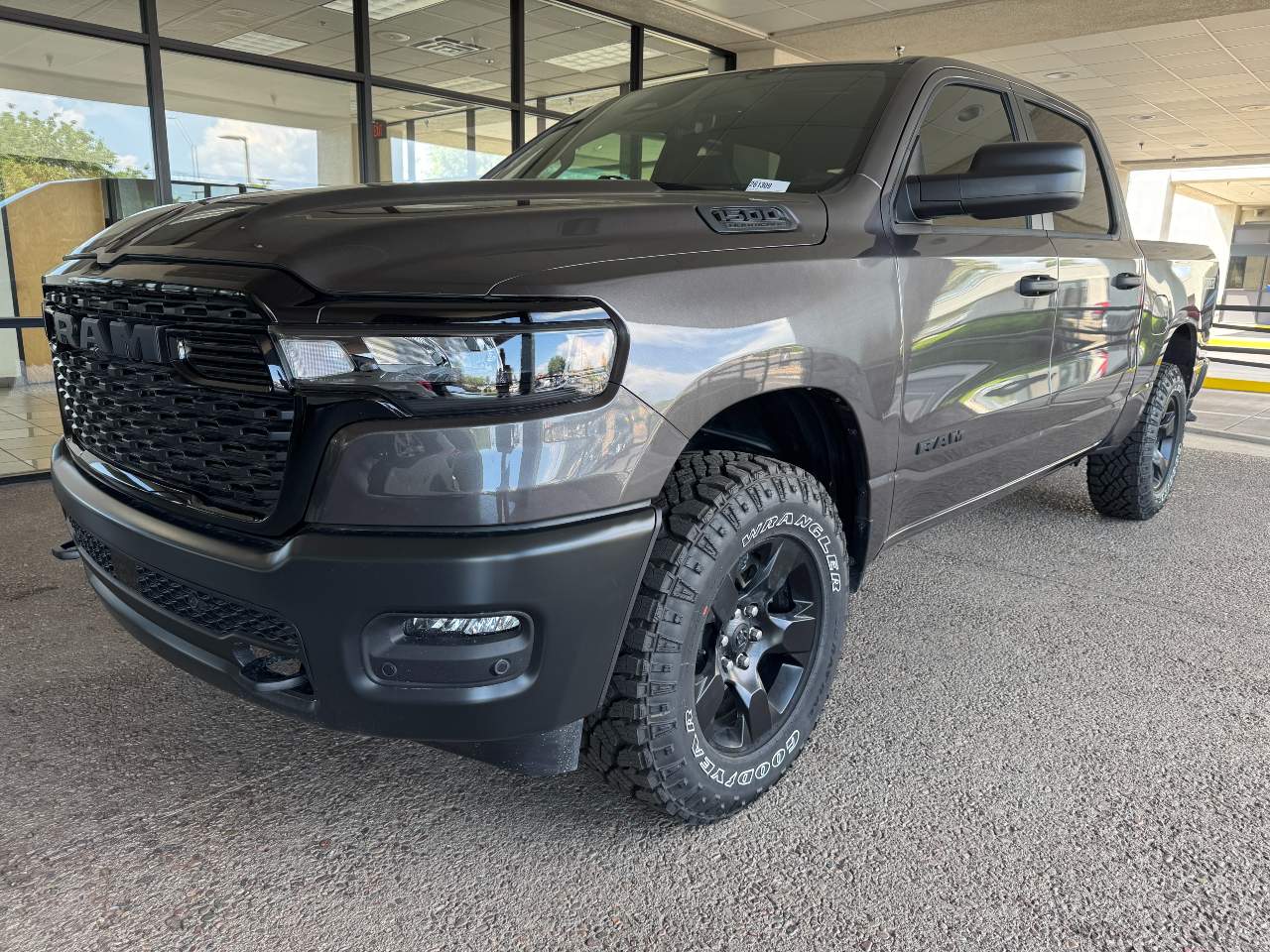 2026 Ram 1500 Crew Cab Tradesman