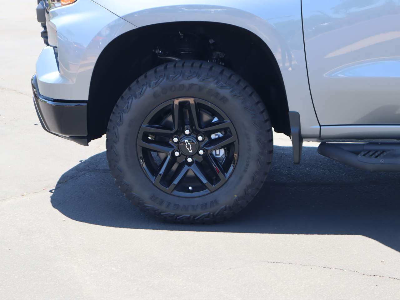 2025 Chevrolet Silverado 1500 Crew Cab Custom Trail Boss 4WD
