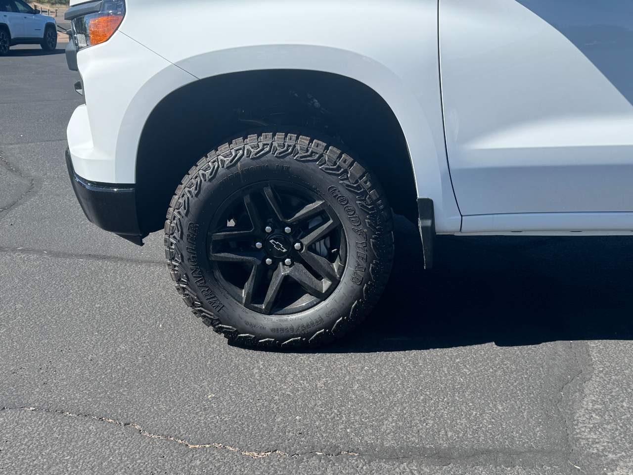 2026 Chevrolet Silverado 1500 Crew Cab Custom Trail Boss 4WD