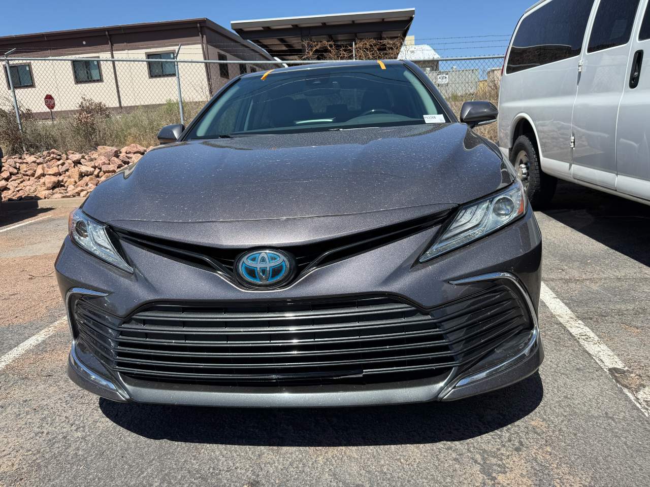 2022 Toyota Camry Hybrid XLE