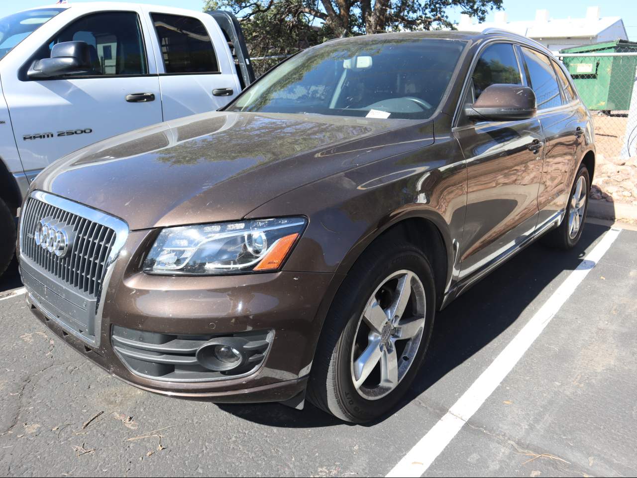 2011 Audi Q5 2.0T quattro Premium Plus