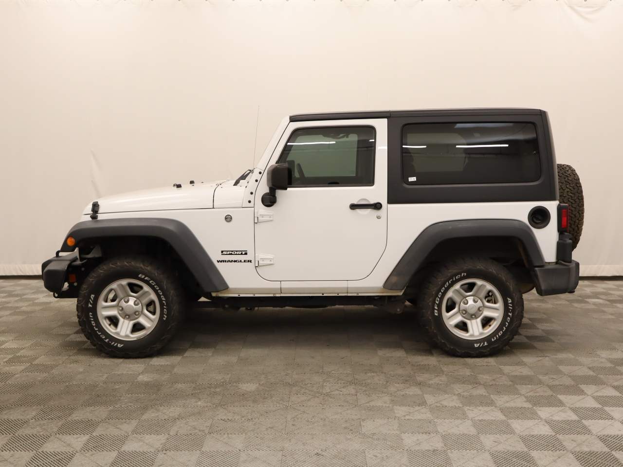 2016 Jeep Wrangler Sport