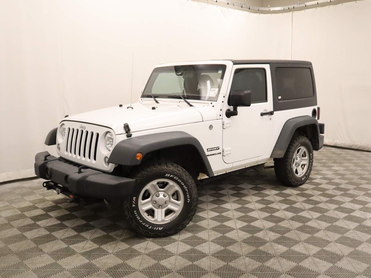 2016 Jeep Wrangler Sport