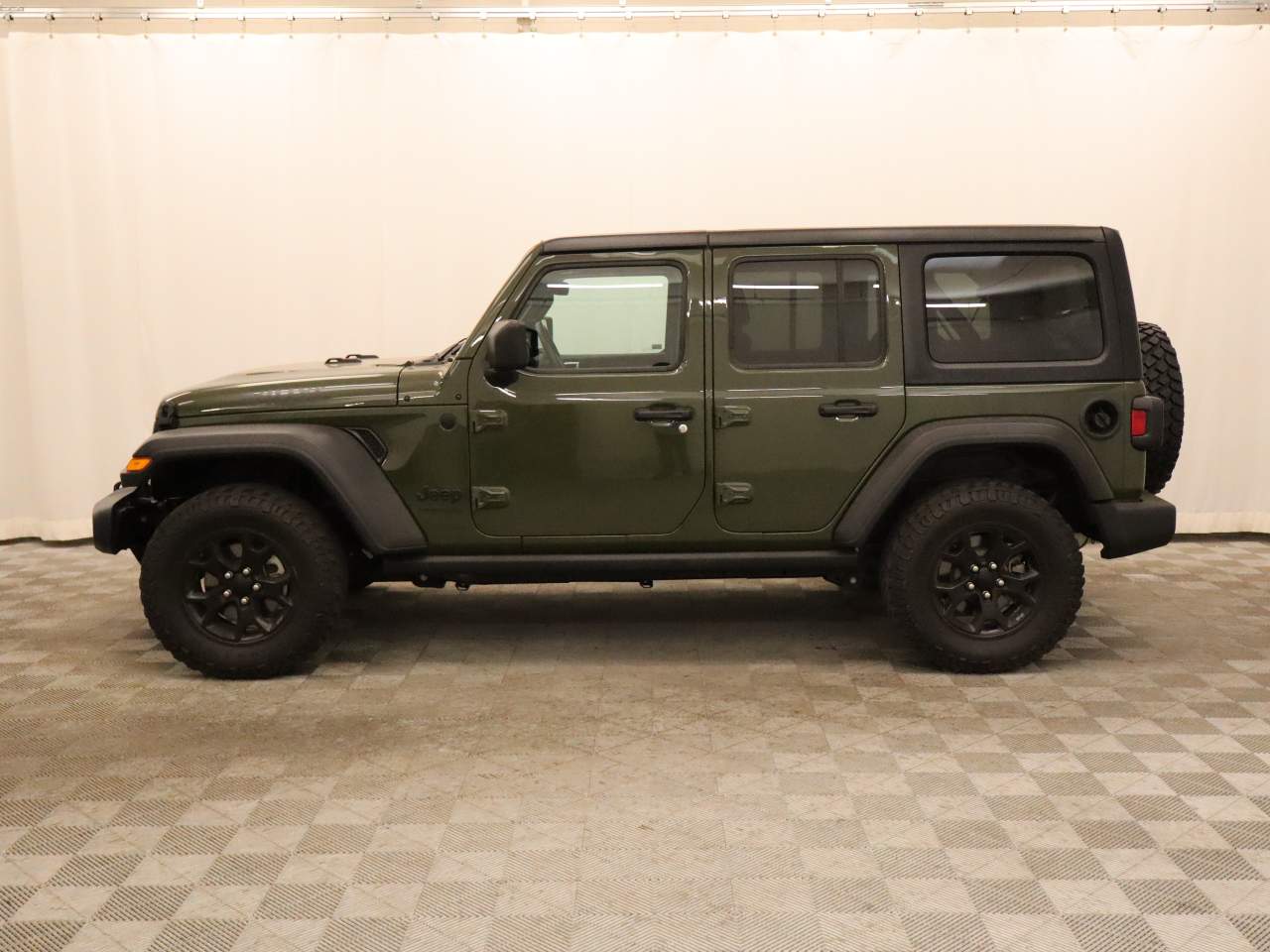 2022 Jeep Wrangler Unlimited Willys