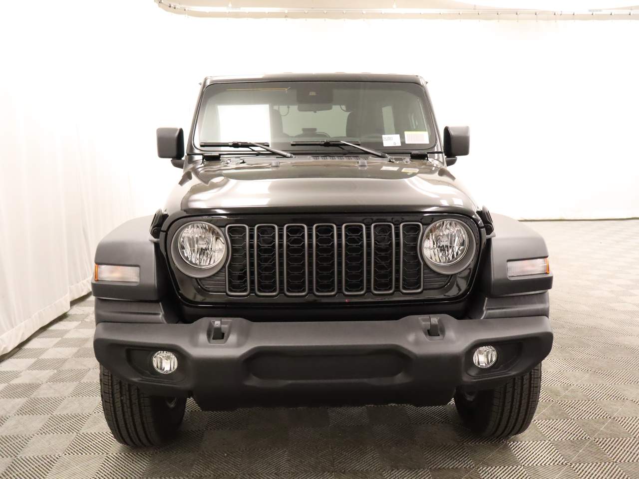 2025 Jeep Wrangler Sport 4dr