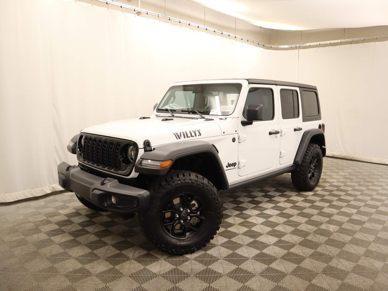 2024 Jeep Wrangler Willys 4dr