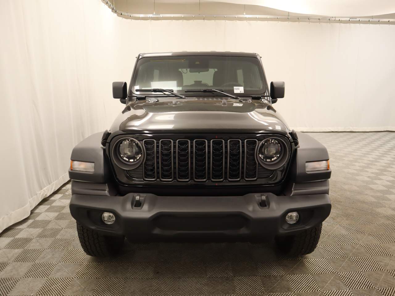 2024 Jeep Wrangler Sport 4dr