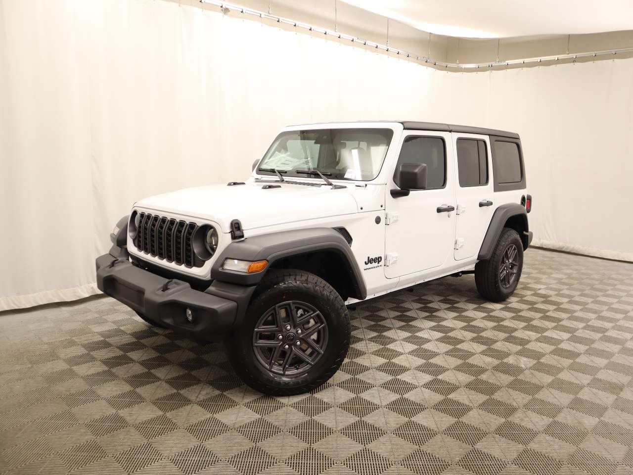 2024 Jeep Wrangler Sport 4dr