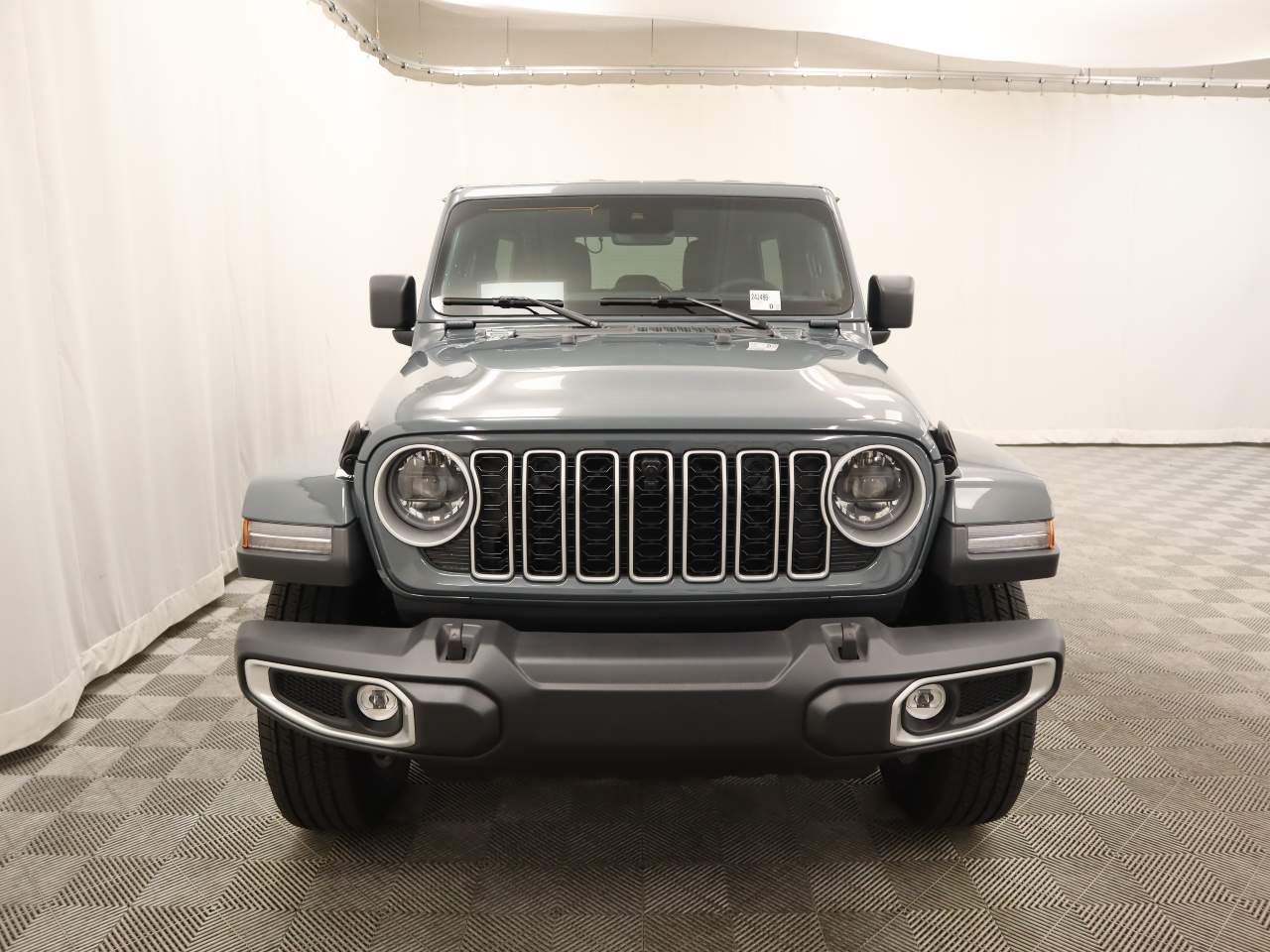 2024 Jeep Wrangler Sahara 4dr