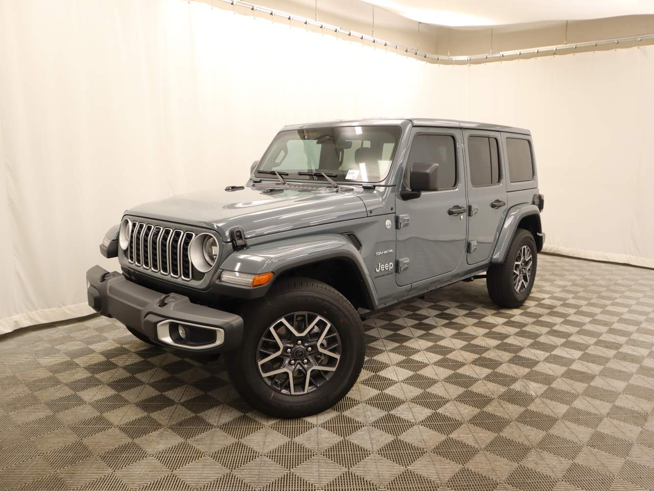 2024 Jeep Wrangler Sahara 4dr