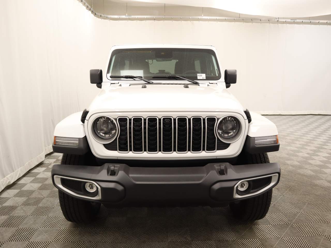 2024 Jeep Wrangler Sahara 4dr