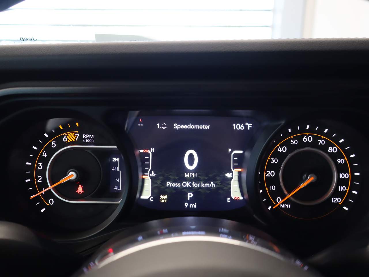 2025 Jeep Wrangler Sahara 4dr