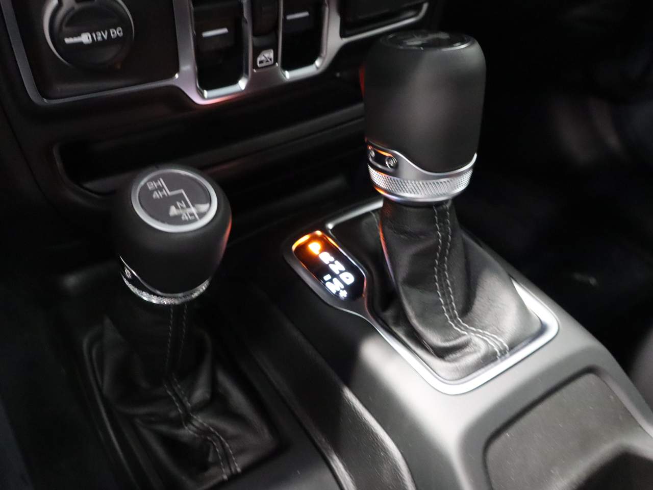 2026 Jeep Wrangler Sahara 4dr