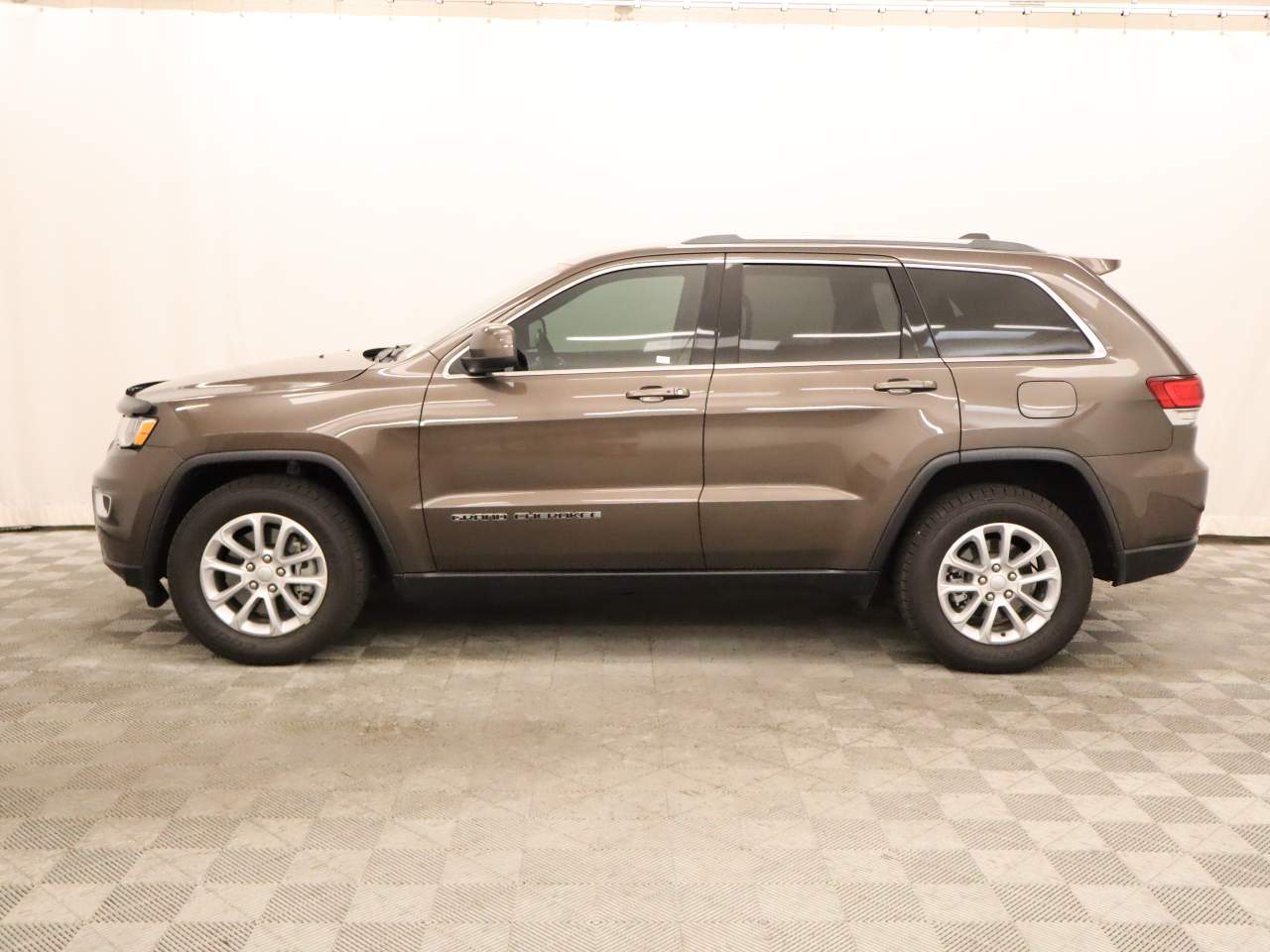 2021 Jeep Grand Cherokee Laredo E