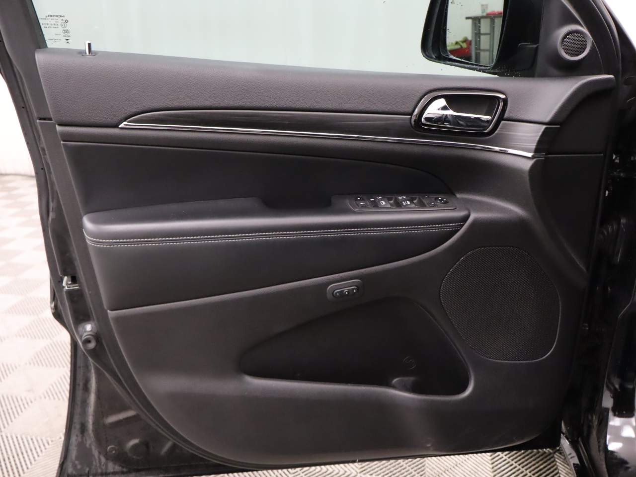 2021 Jeep Grand Cherokee 80th Anniversary Edition