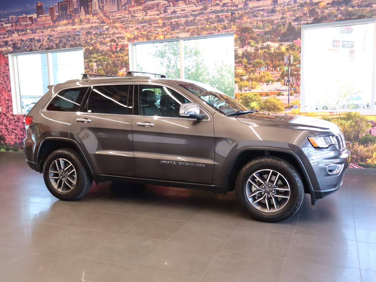 Image of 2021 Jeep Grand Cherokee
