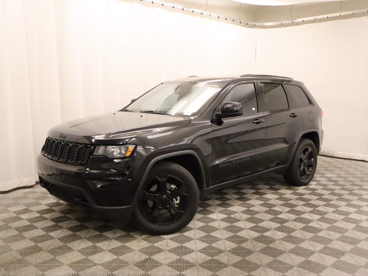 2019 Jeep Grand Cherokee Upland