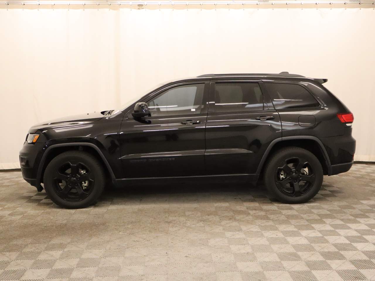 2019 Jeep Grand Cherokee Upland