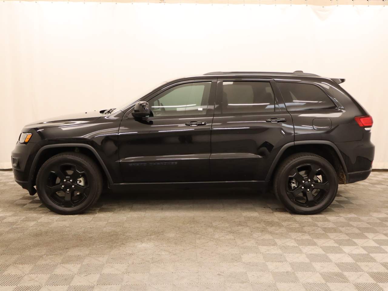 2019 Jeep Grand Cherokee Upland