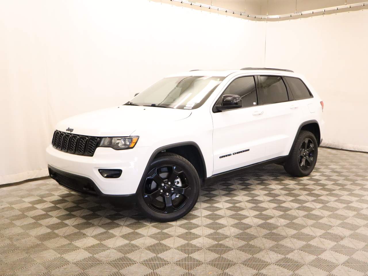 2019 Jeep Grand Cherokee Upland