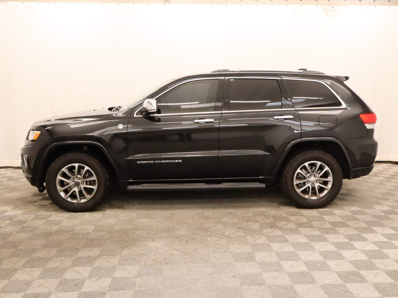 2016 Jeep Grand Cherokee Overland