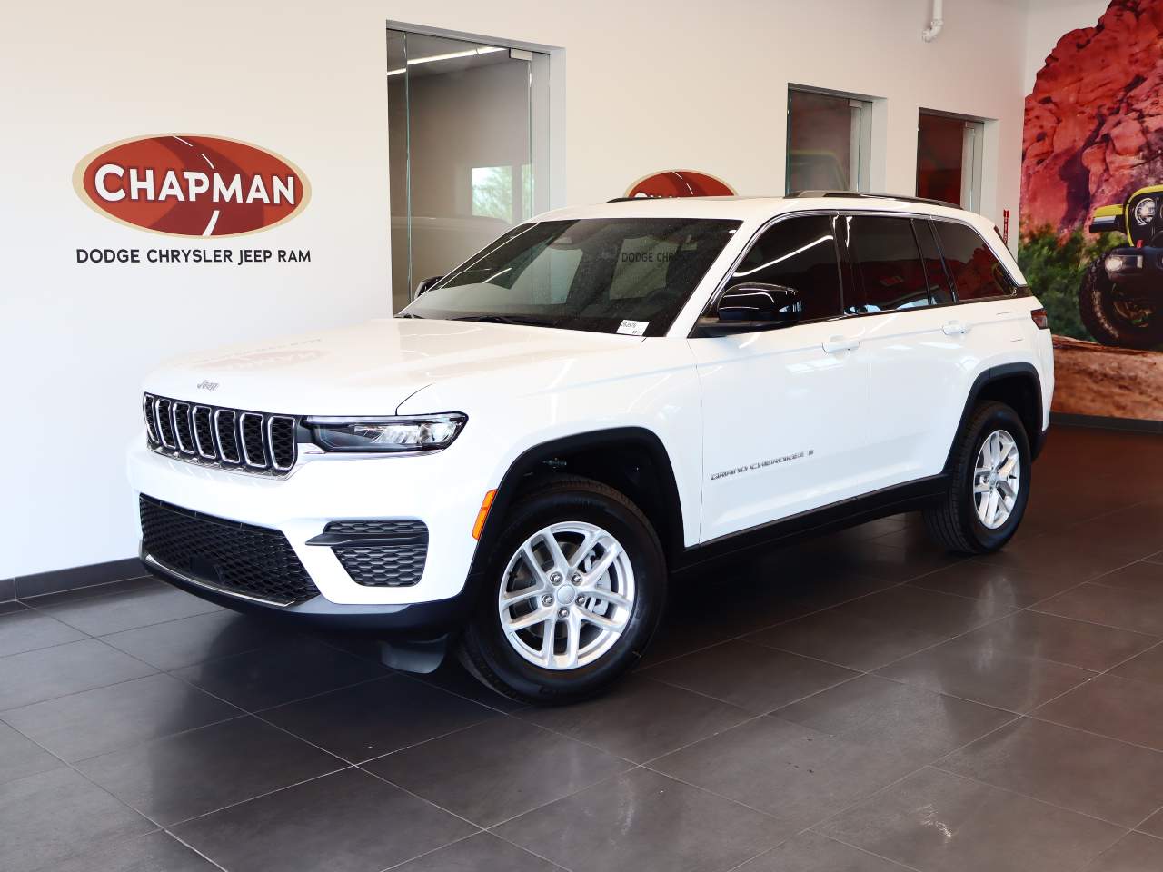 Bright White 2026 Jeep Grand Cherokee SUV / Crossover 4X2