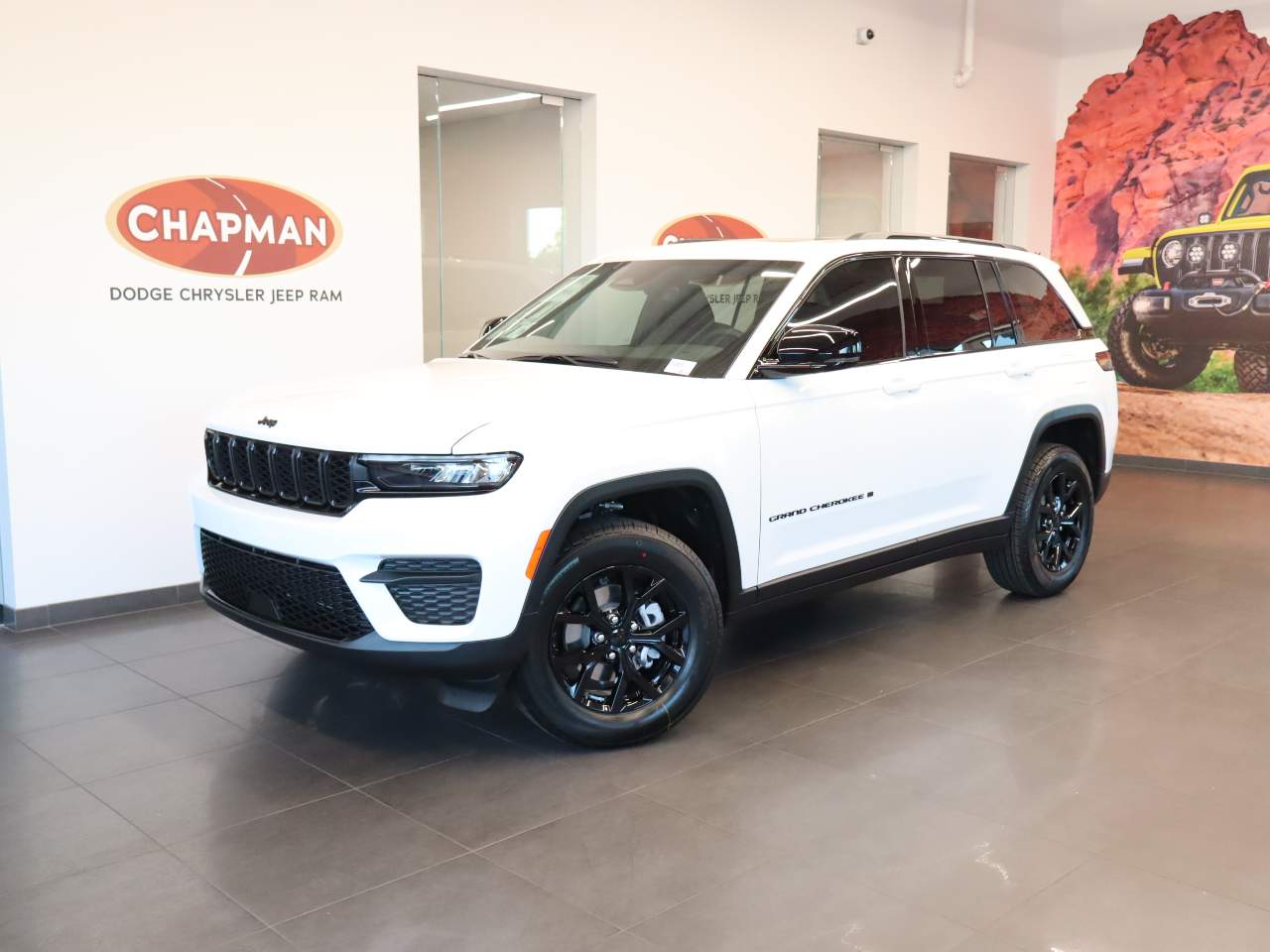 2025 Jeep Grand Cherokee Laredo