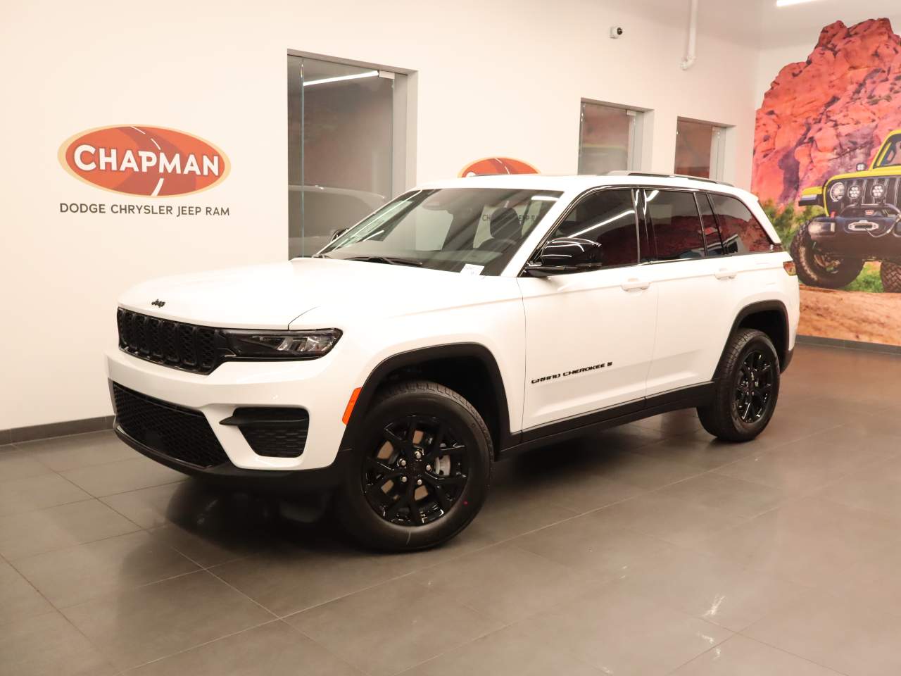 2025 Jeep Grand Cherokee Laredo