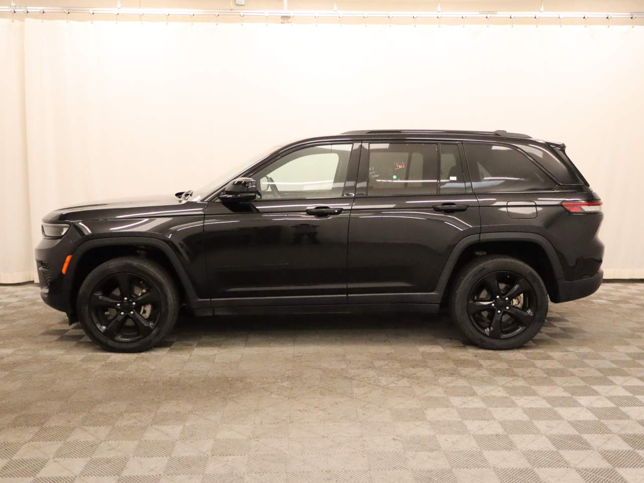 2023 Jeep Grand Cherokee Altitude X