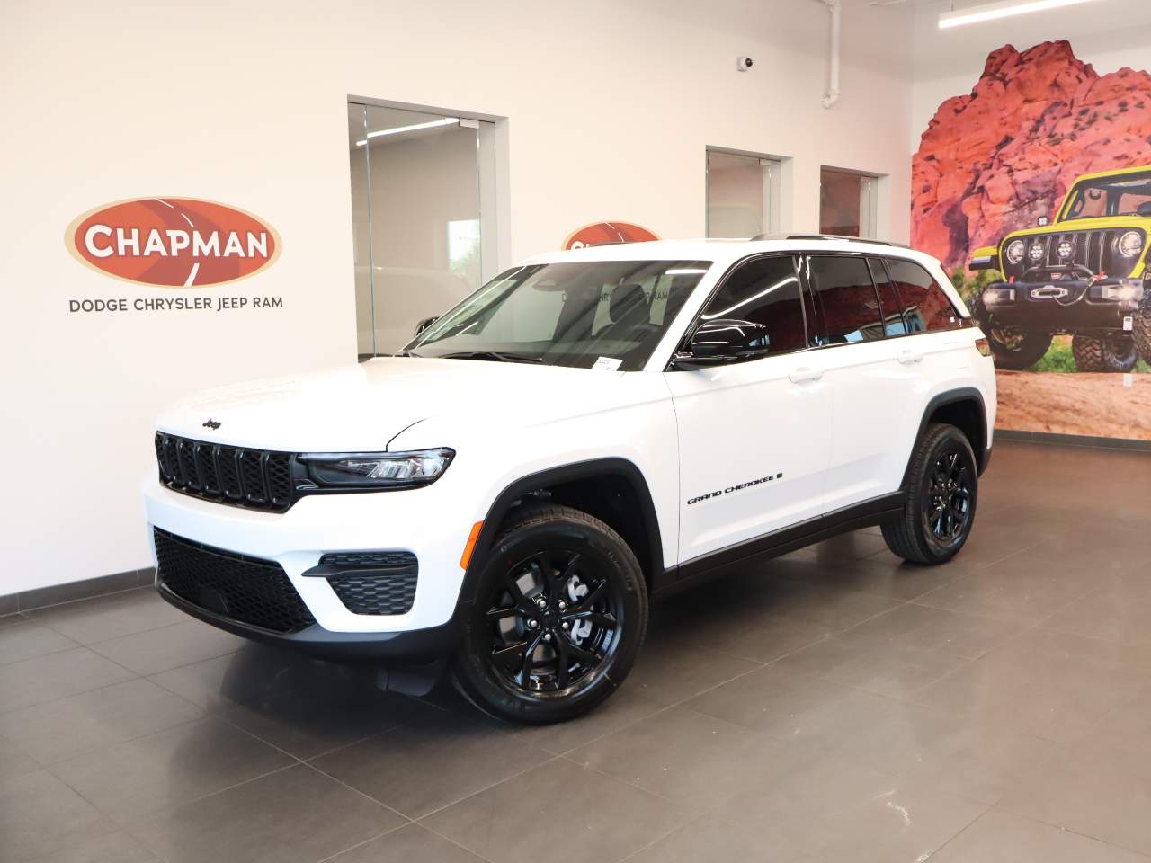 2025 Jeep Grand Cherokee Laredo