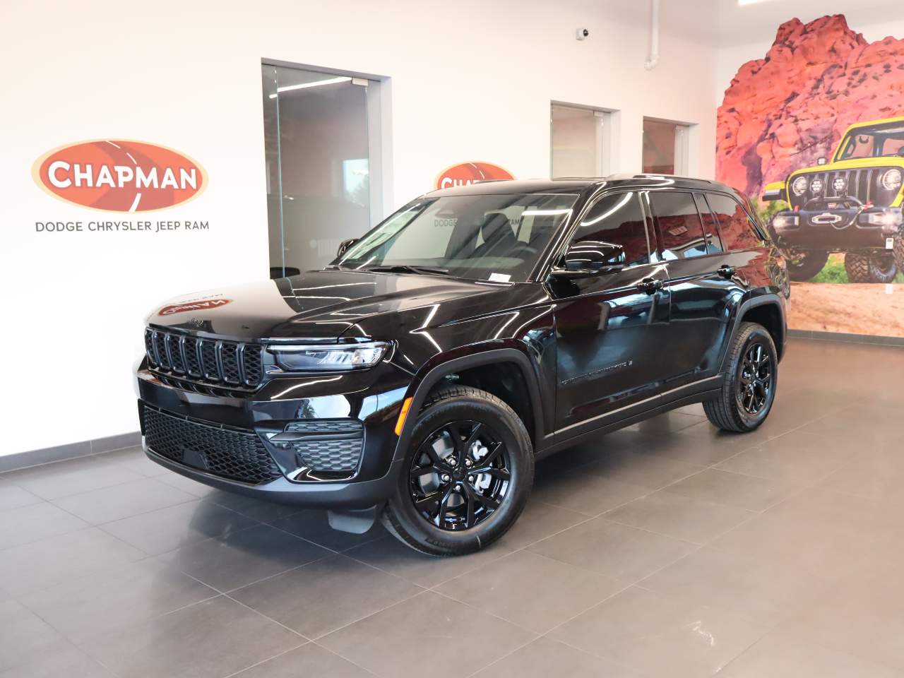 2025 Jeep Grand Cherokee Laredo