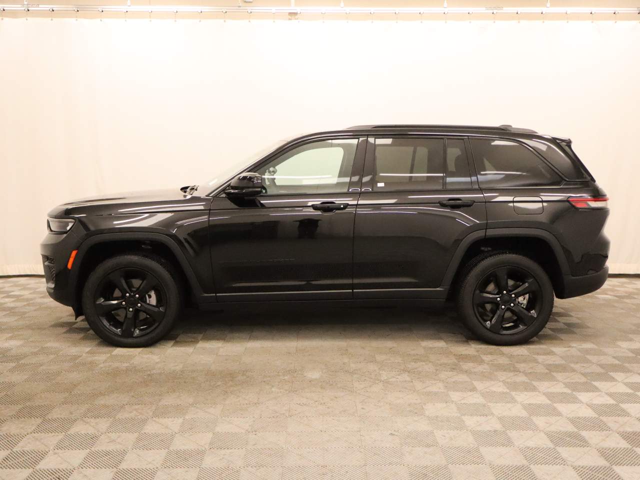 2023 Jeep Grand Cherokee Altitude X