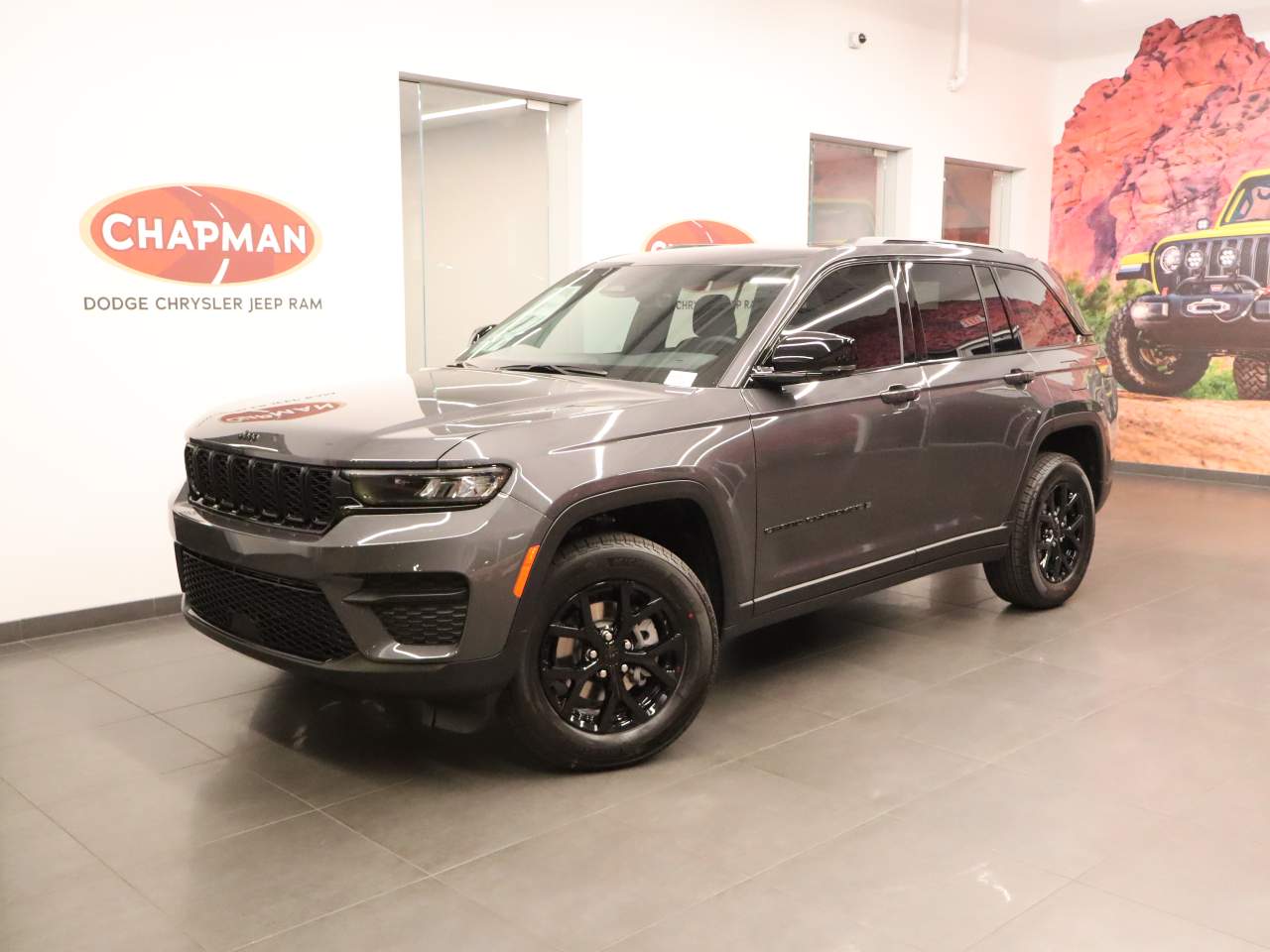 2025 Jeep Grand Cherokee Laredo