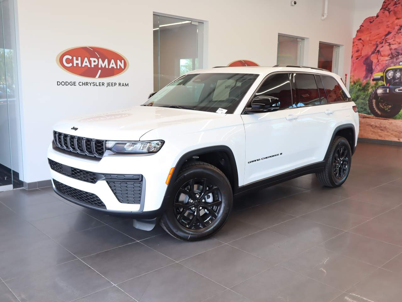 2026 Jeep Grand Cherokee Laredo Altitude